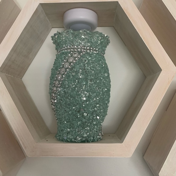 Hint 'O Mint Decorative Vase - Picture 6 of 6